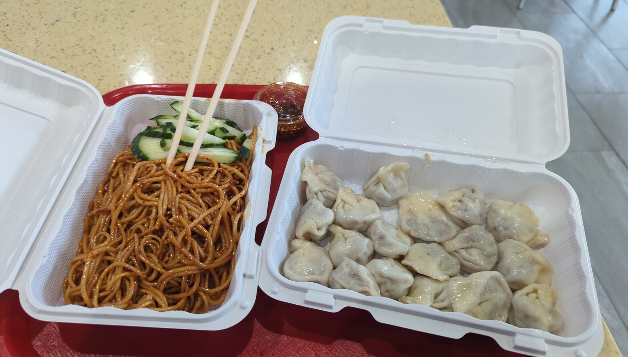 Cold noodles and dumplings